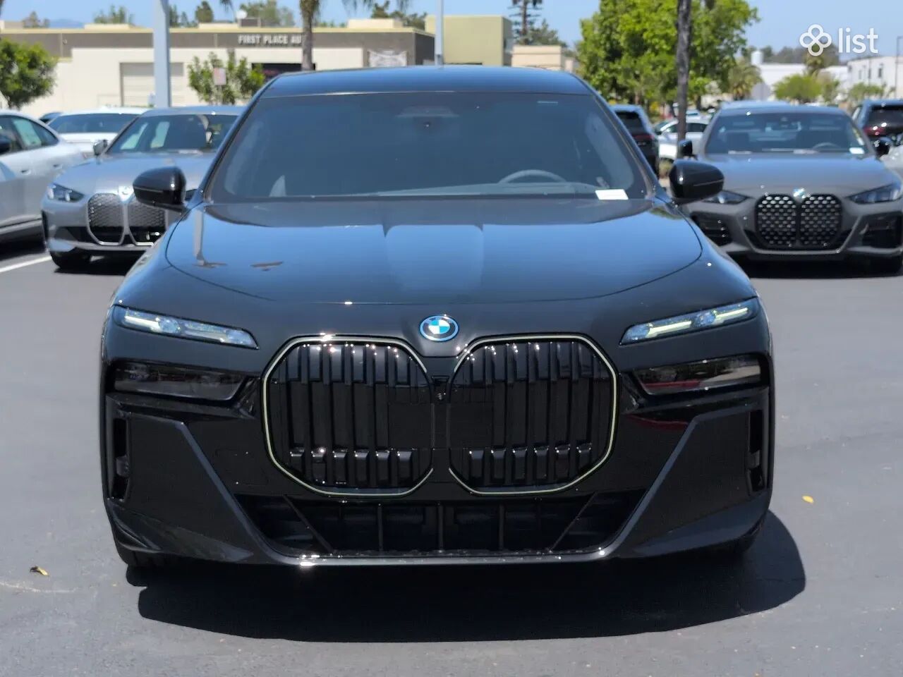 2024 BMW i7, electric