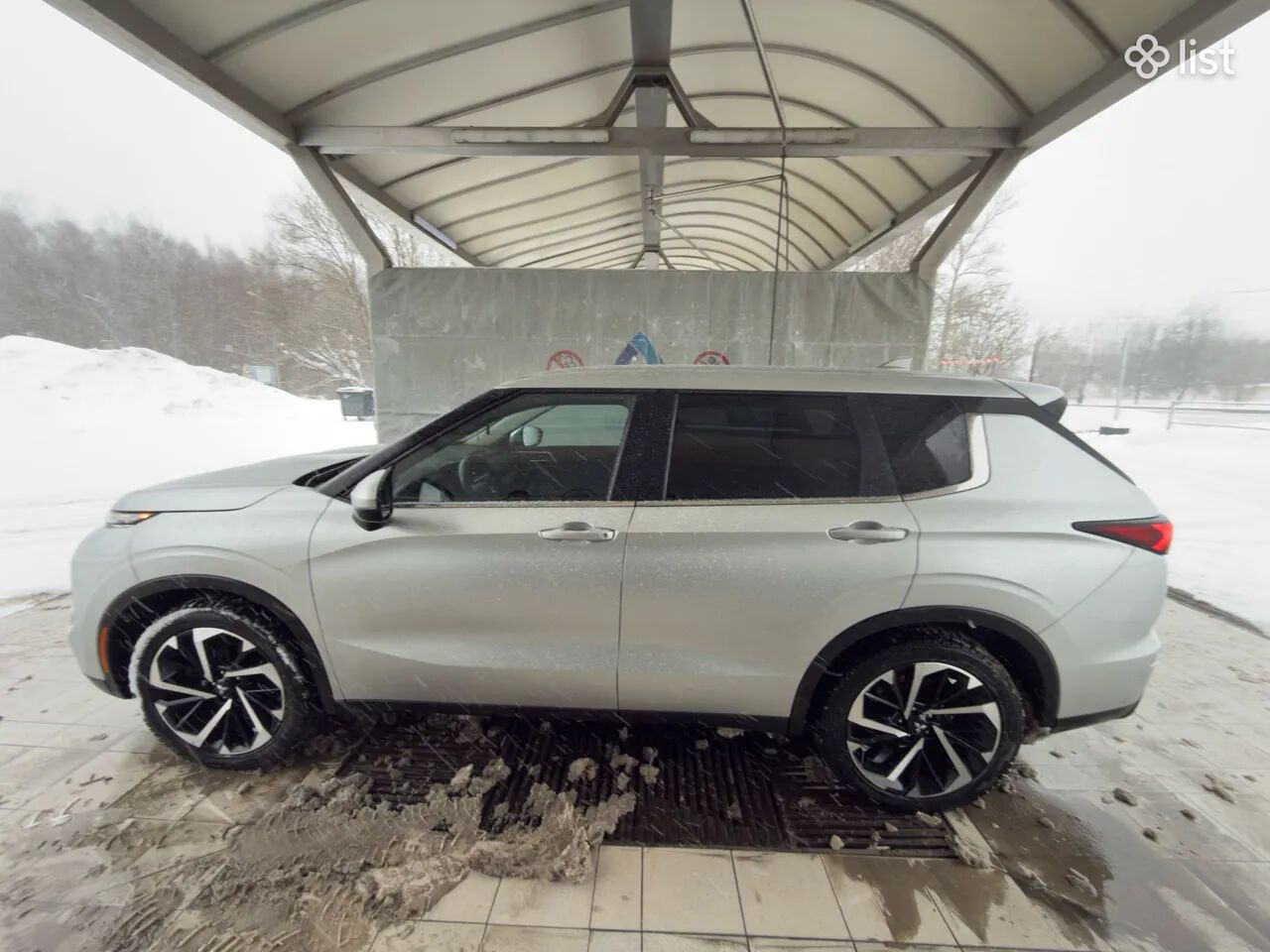 2022 Mitsubishi Outlander, 2.5L, all wheel drive