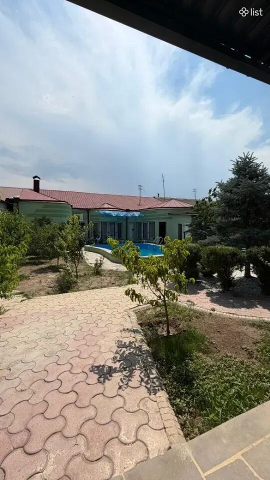 Private House on Hanrapetutyan street in Armavir, 250 sq.m.