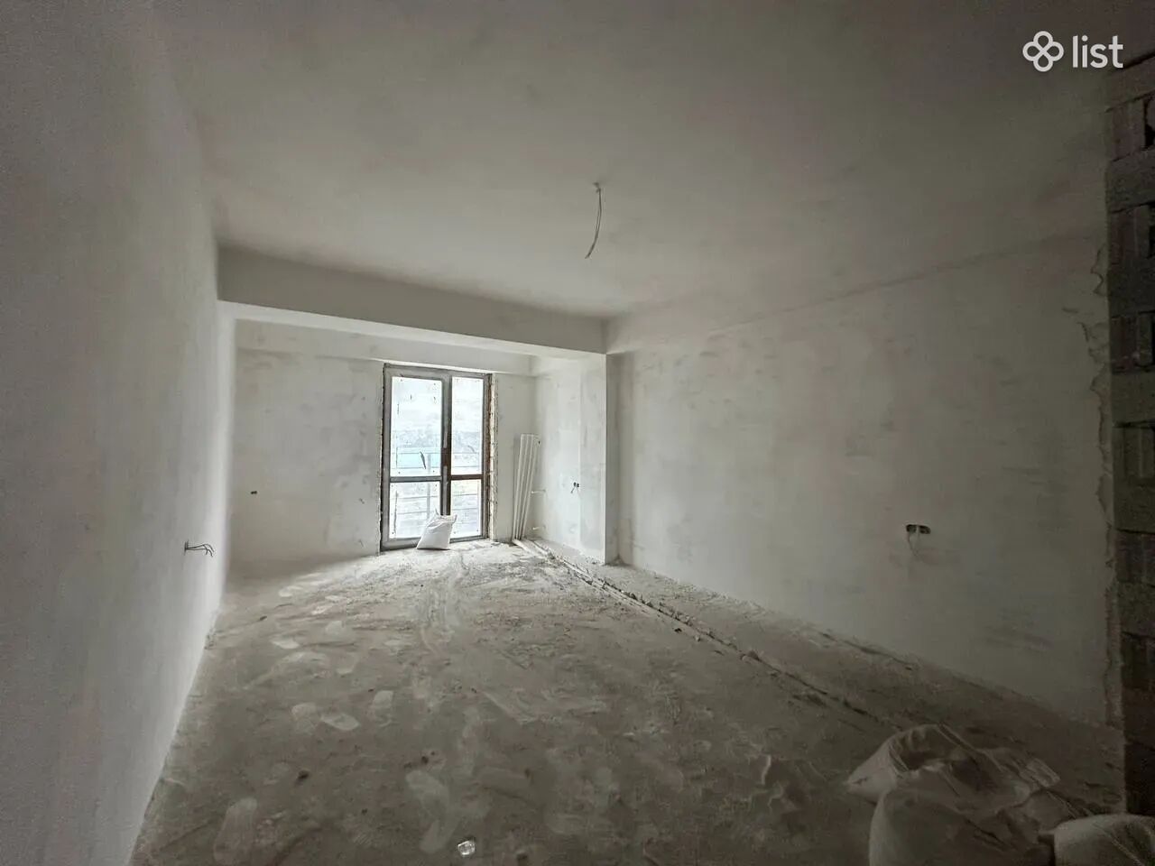 2 սենյականոց բնակարան նորակառույց շենքում Պարույր Սևակի փողոցում Քանաքեռ-Զեյթունում, 62 քմ