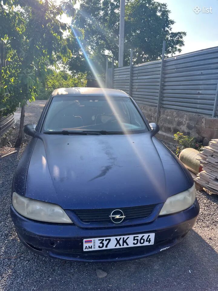 1996 Opel Vectra, 1.6L, blue