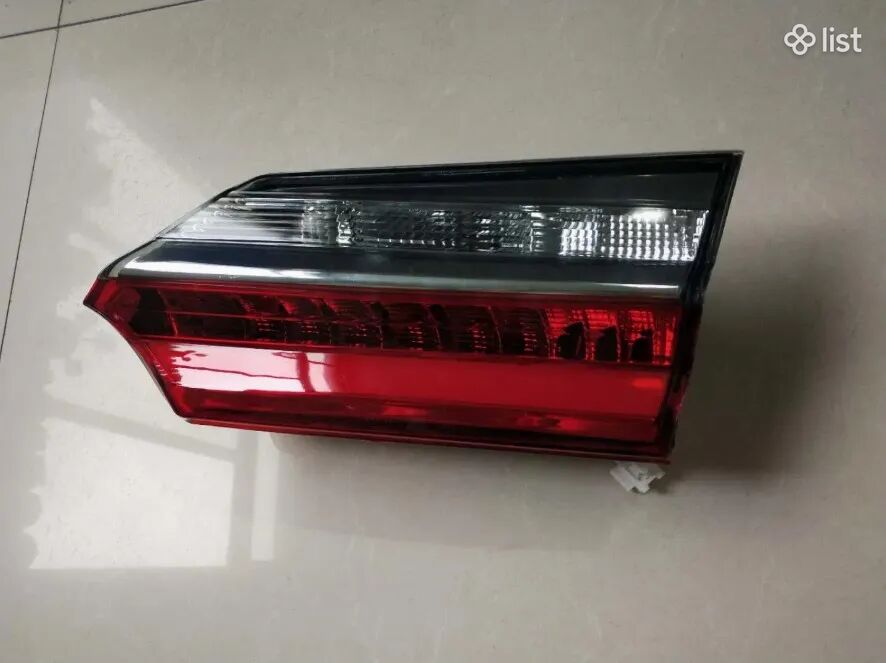 Toyota Corolla EUR 2015 - 2019 աջ ստոպ LED