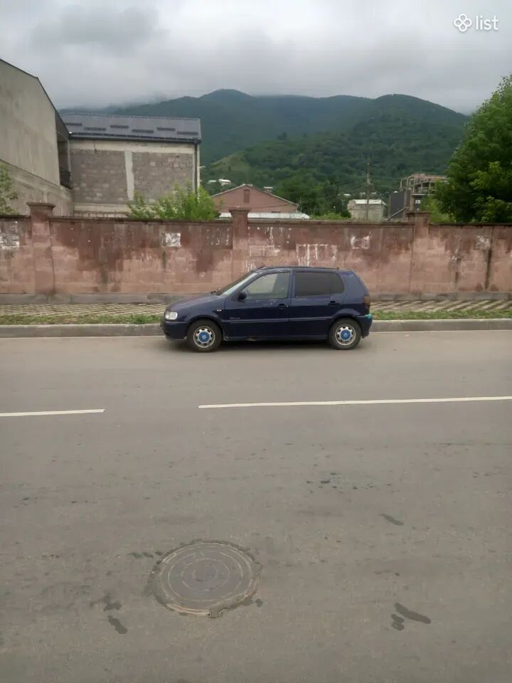 Volkswagen Polo հետչբեք, 1.4 լ, 1999 թ., գազ, կապույտ