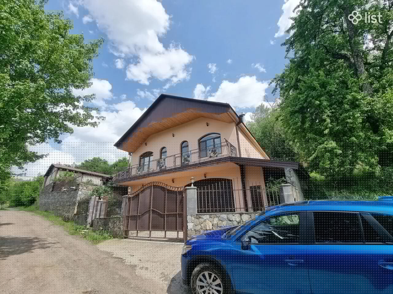 Two story stone house on Kamo Street 1st Lane in Dilijan, 180 sq.m., on a 360 sq.m. land
