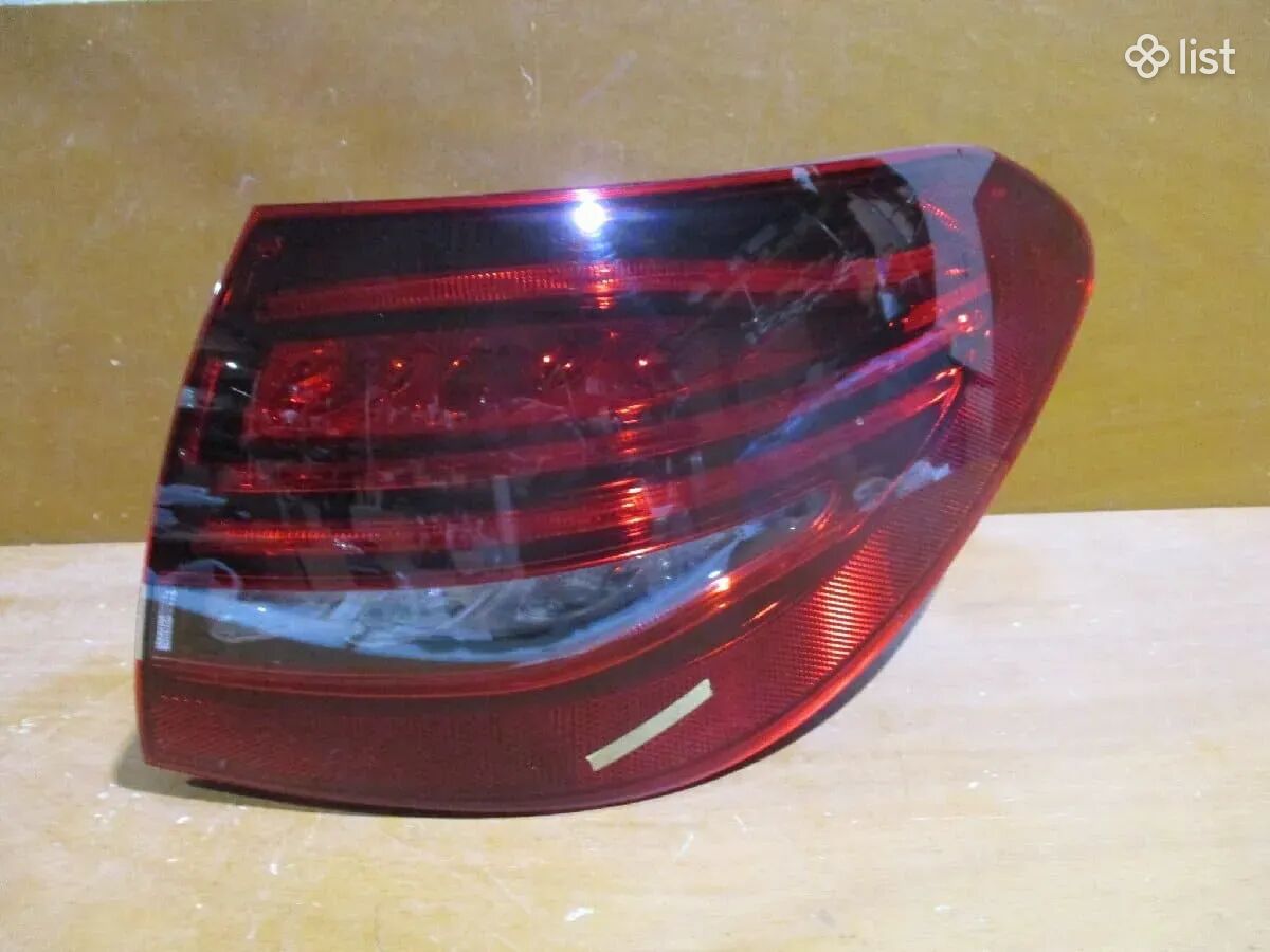 Mercedes Benz w205 Wagon Universal ստոպ աջ