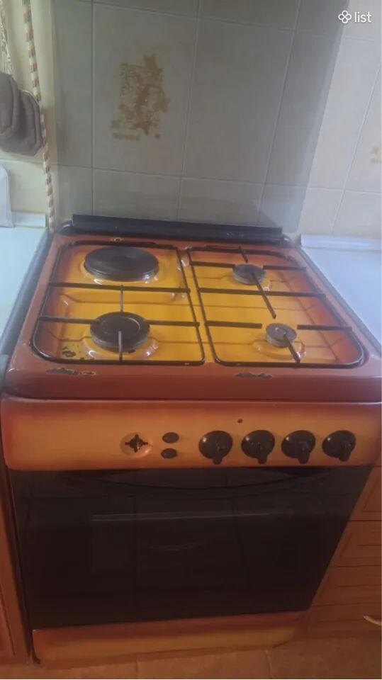 Simfer գազօջախ.3գազ 1 էլէկտրական
