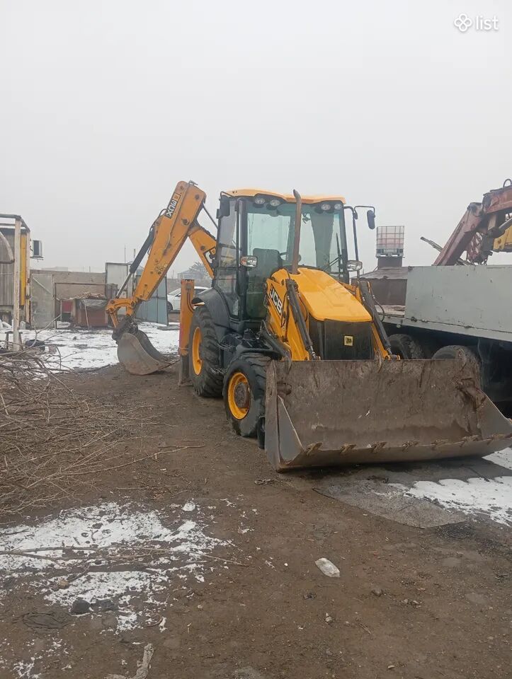 JCB տրակտոր էկսկավատոր հողային աշխատանքներ