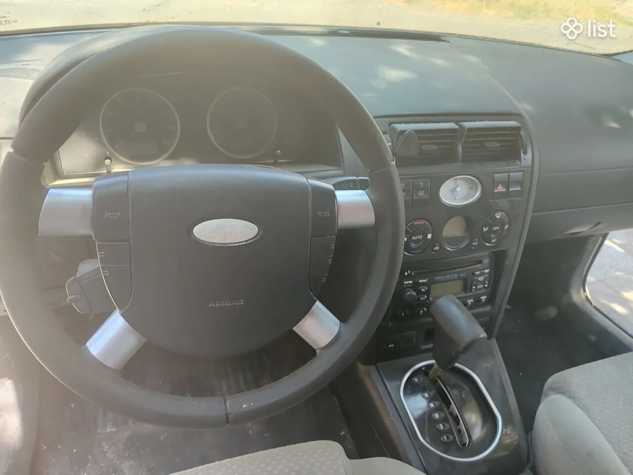 Ford Mondeo, 2001 թ.