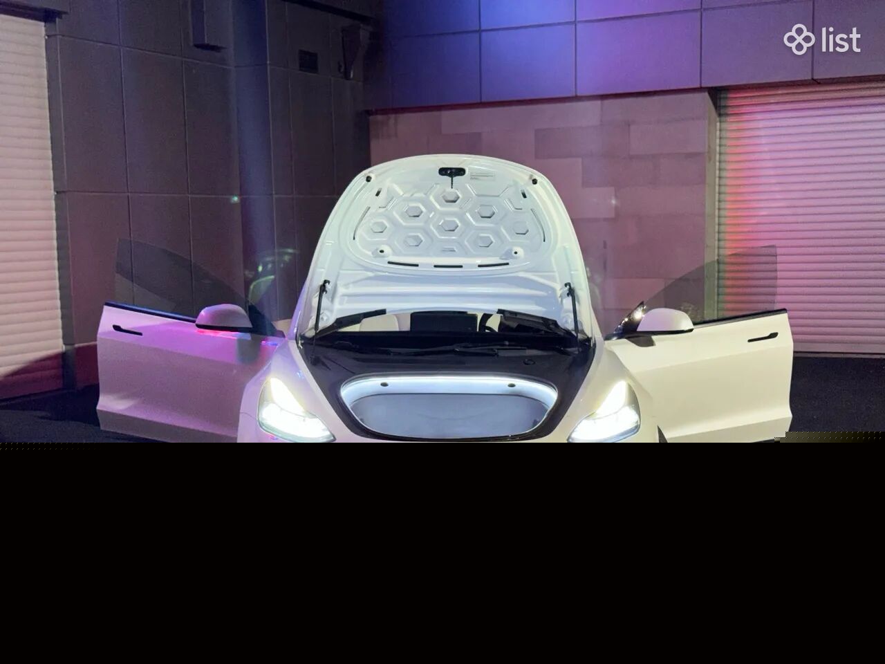 2023 Tesla Model 3, electric