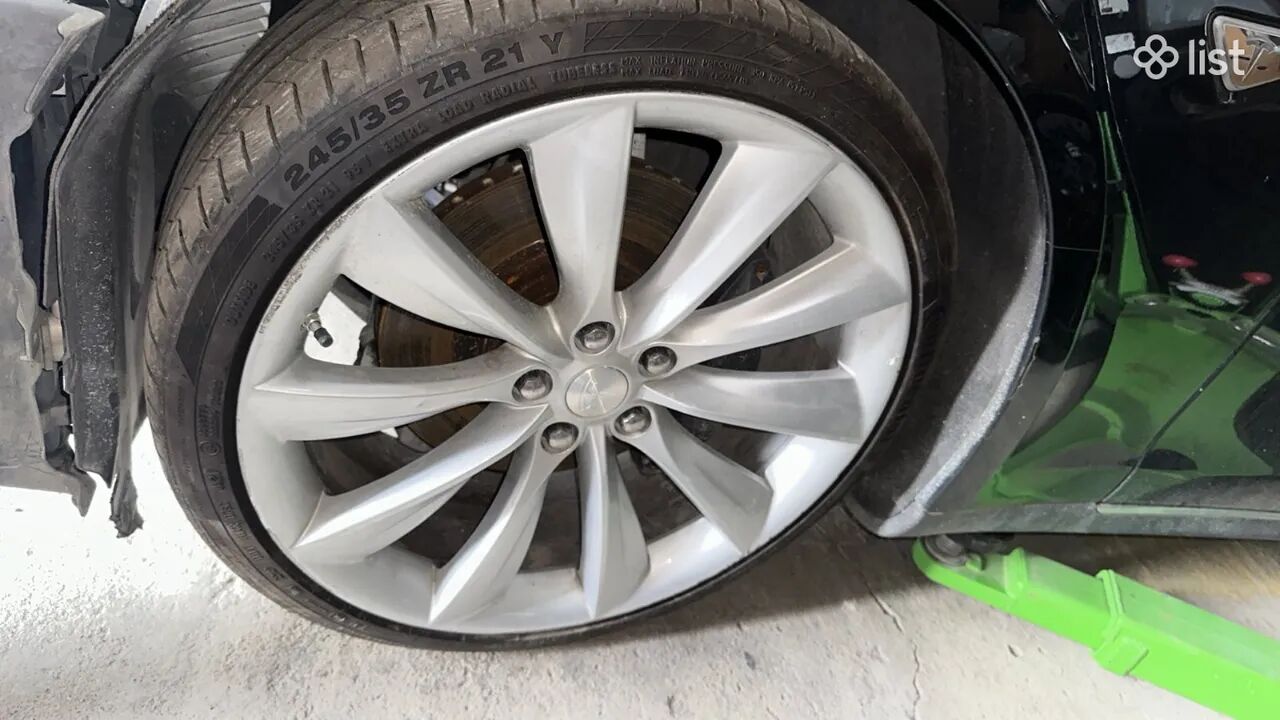Ամառային անվադողեր, 245/35 R21 Tesla model S