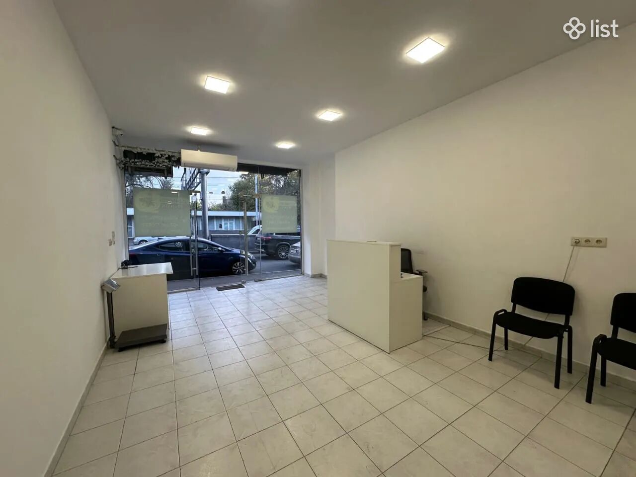 Multifunctional Space on Leningradyan Street in Ajapnyak, 68 sq.m.