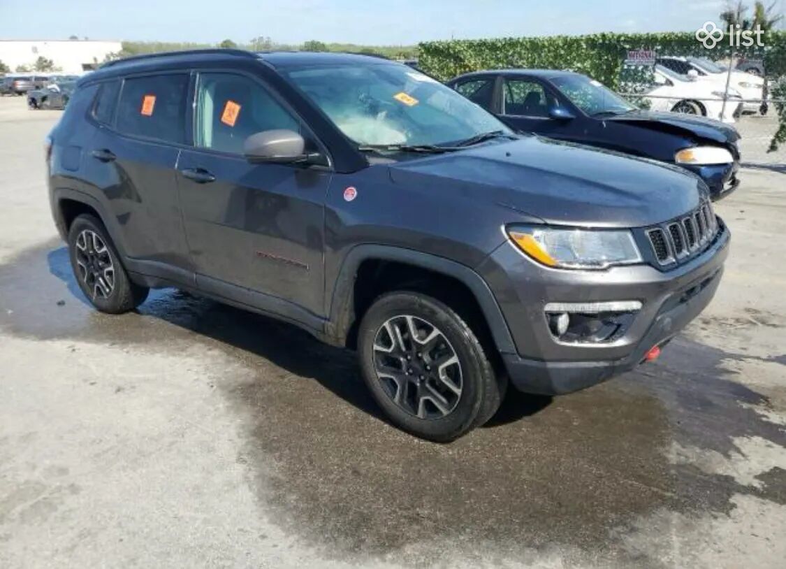 Jeep Compass ռասկուլաչիտ