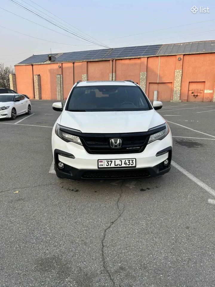 2021 Honda Pilot, 3.5L, all wheel drive