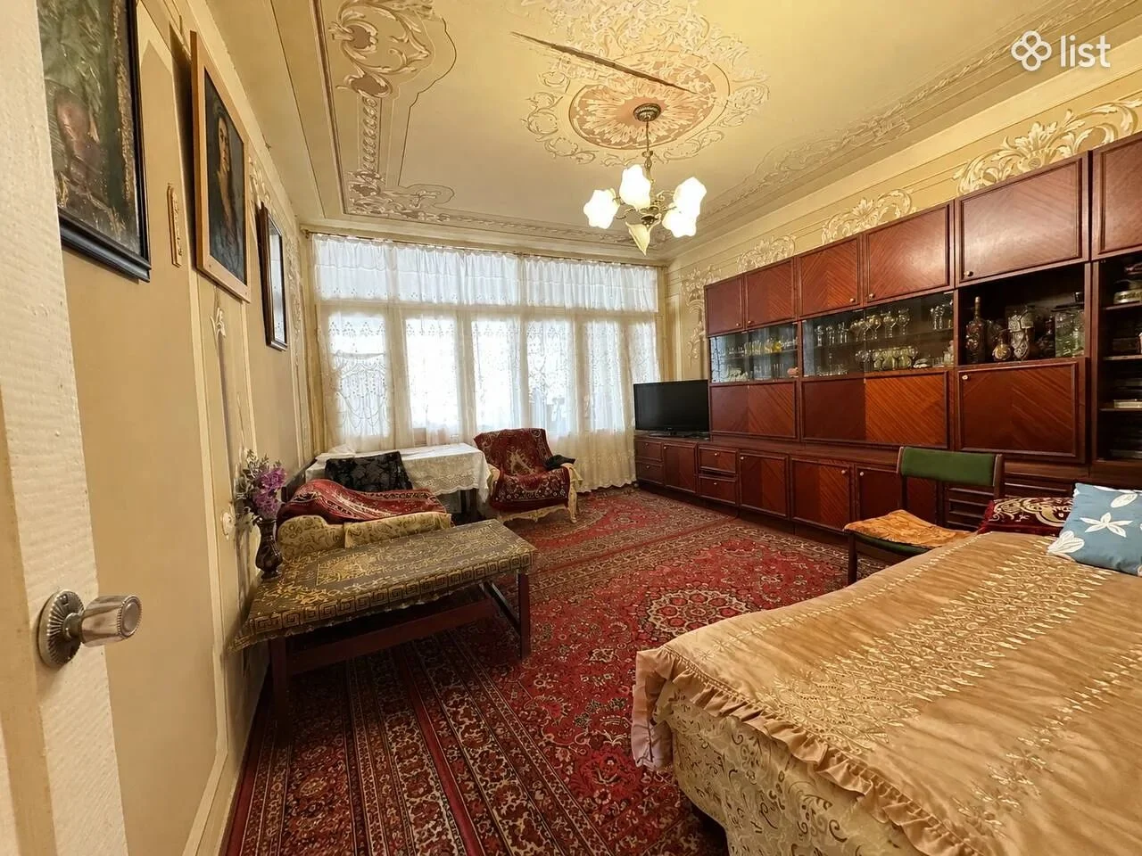 3 room apartment on Vardanants Street in the center, 85 sq.m., stone building