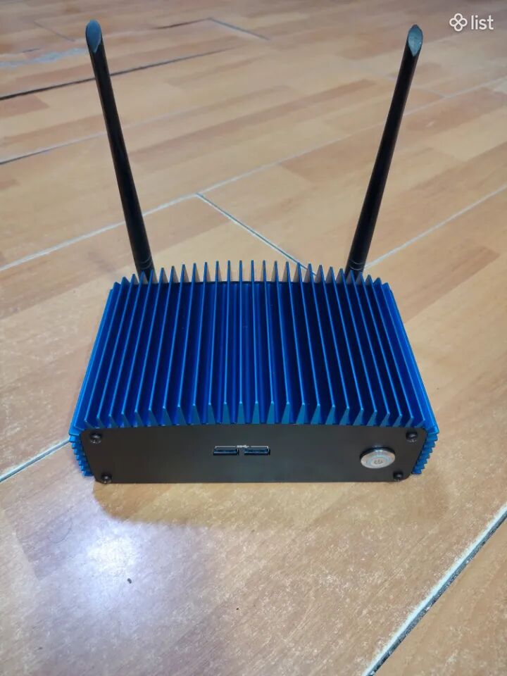 Mini comp Intel NUC C7i3DNFE мини-ПК (i3 / 8GB / m2.120GB)