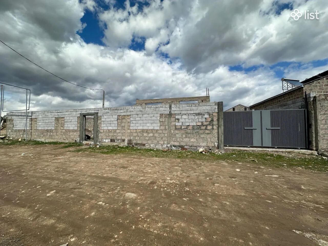 Plot for residential development on Eghishe Charents 8th Street in Kasakh, 700 sq.m.