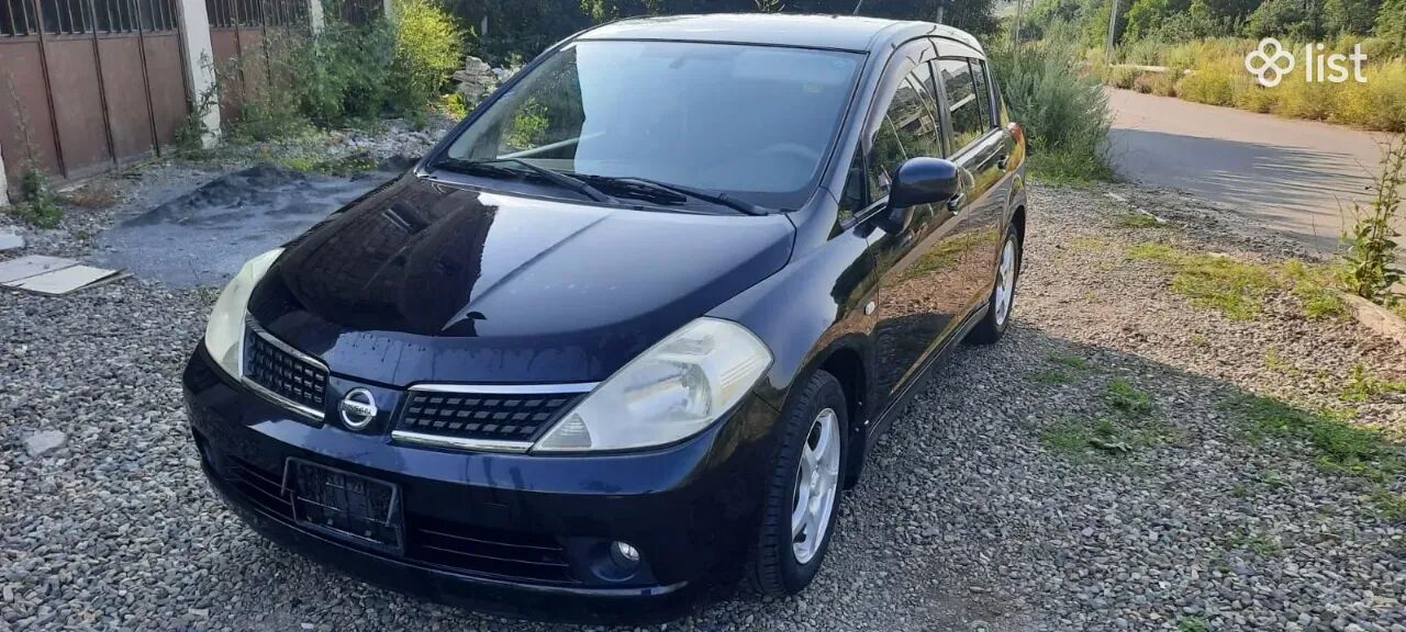 Nissan Tiida հետչբեք, 1.5 լ, 2006 թ.