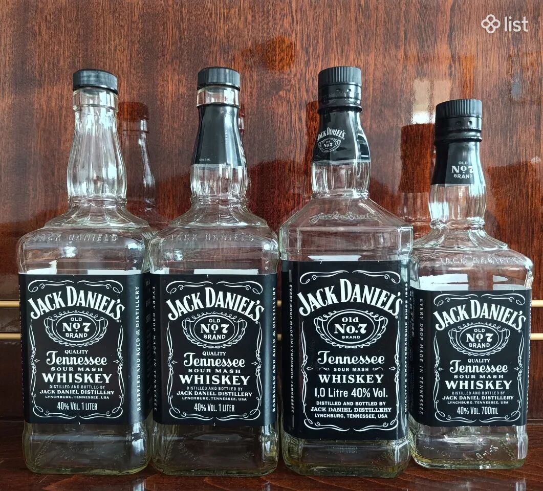 Jack Daniels վիսկու շշեր