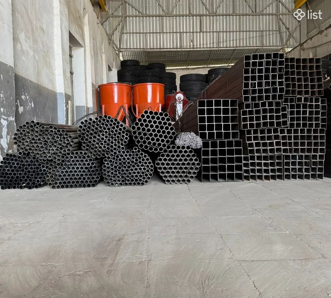 Կլոր և քառանկյուն խողովակների լայն տեսականի