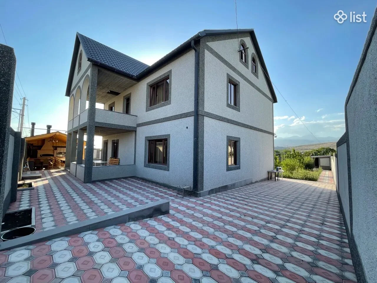 Two story stone house in Ashtarak, 260 sq.m., on a 1200 sq.m. land, 2 bathrooms