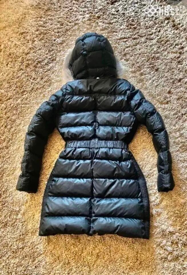 Куртка из бренда Burberry