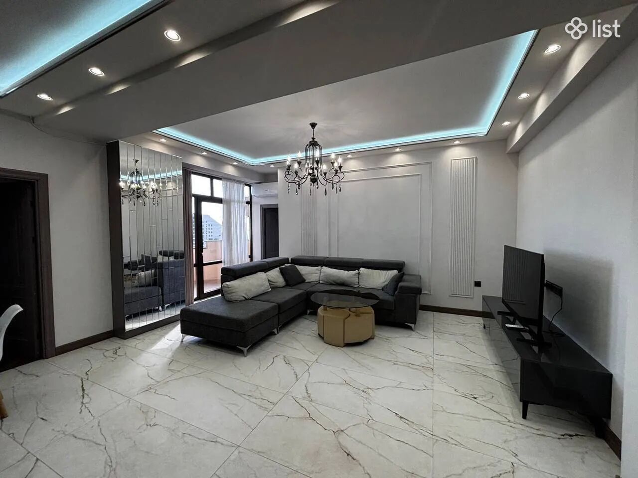 3 room apartment in a new building on Nairi Zaryan Street in Arabkir, 134 sq.m., 10/13 floor