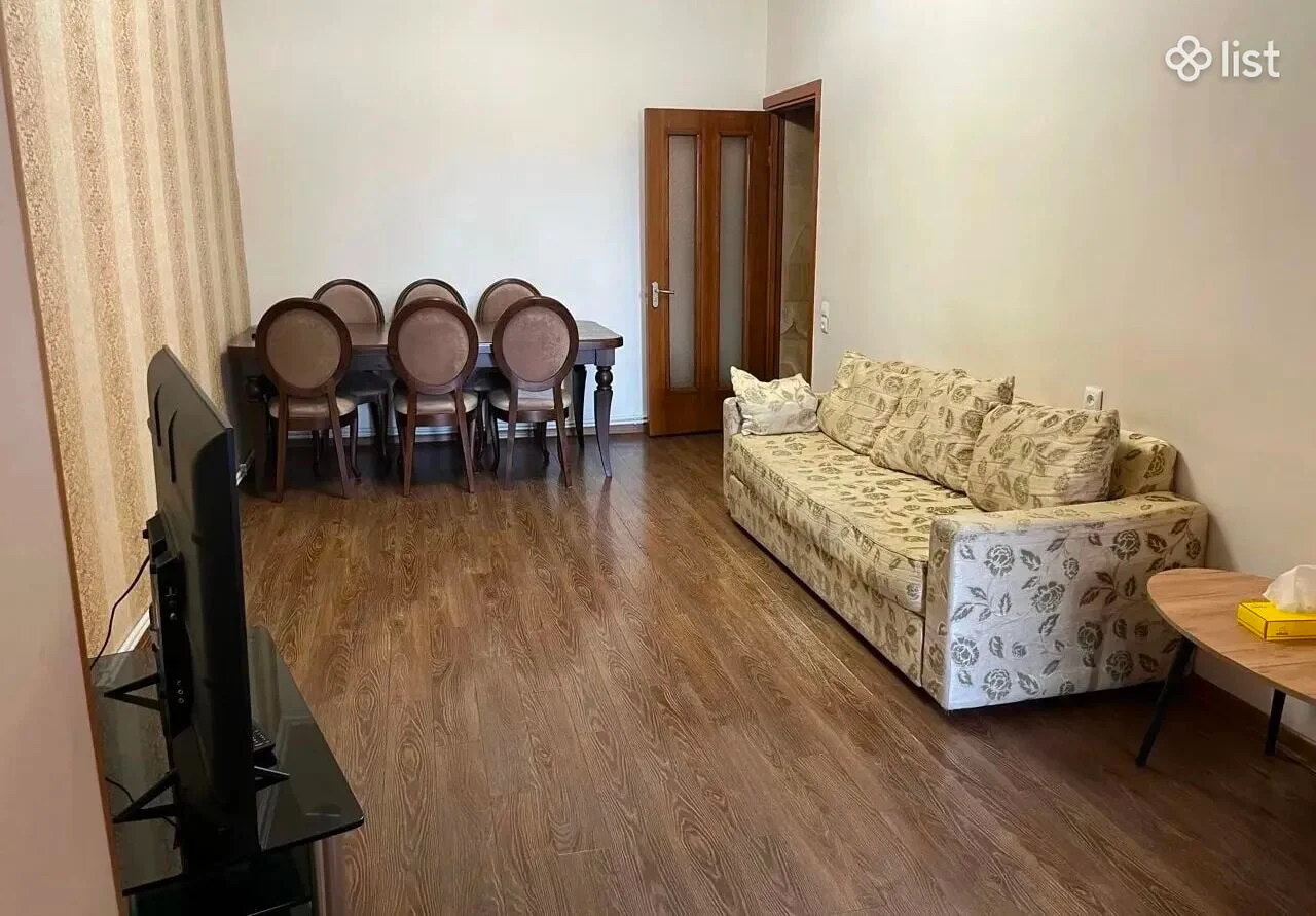 3 սենյականոց բնակարան Արարատյան առաջին զանգվածում Մալաթիա-Սեբաստիայում, 108 քմ, քարե շենք