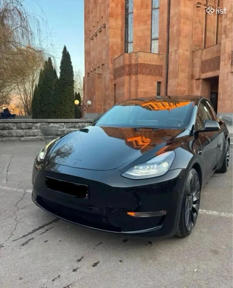 2022 Tesla Model Y, electric, all wheel drive