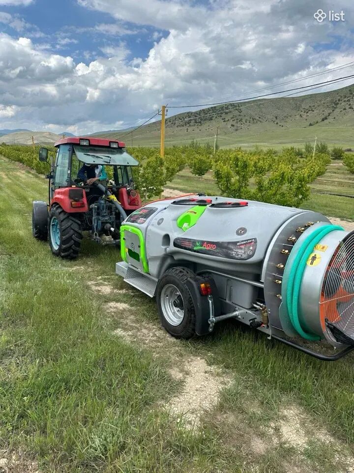 Նոր իտալական կցվող սրսկիչ 1000 լիտր