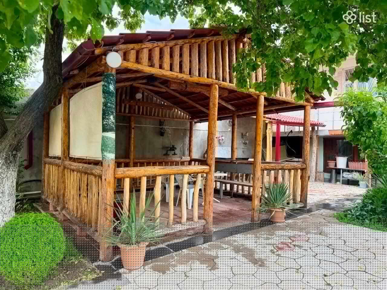 Գերաններով բեսետկա