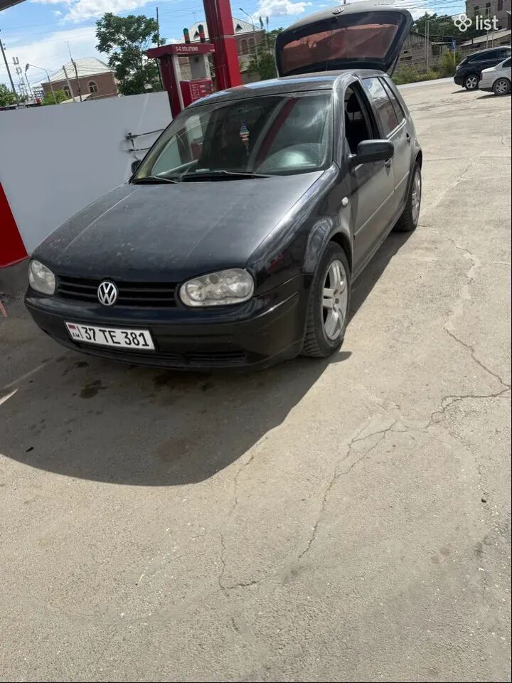 Volkswagen Golf հետչբեք, 2.0 լ, 2000 թ., գազ, սև