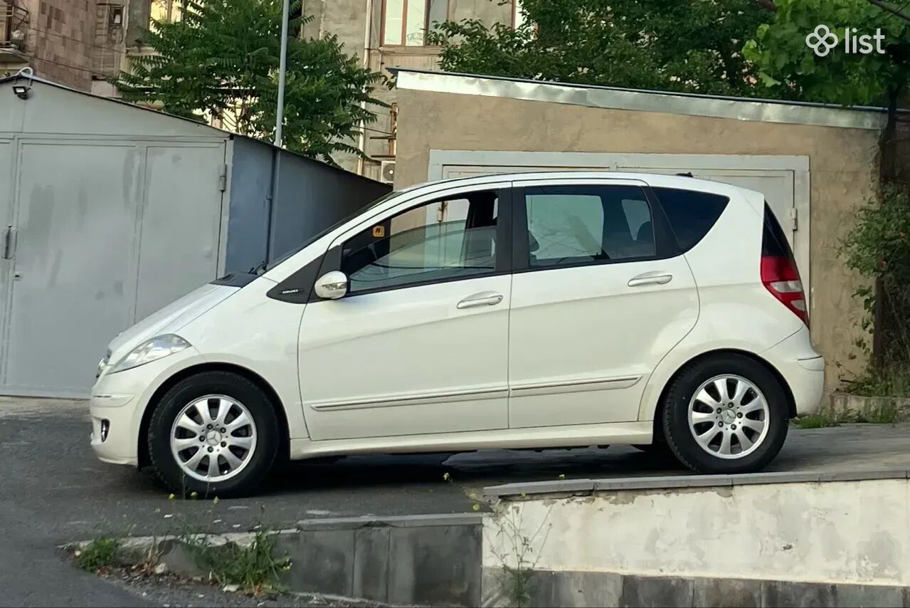 Mercedes-Benz A-Class հետչբեք, 1.7 լ, 2005 թ.
