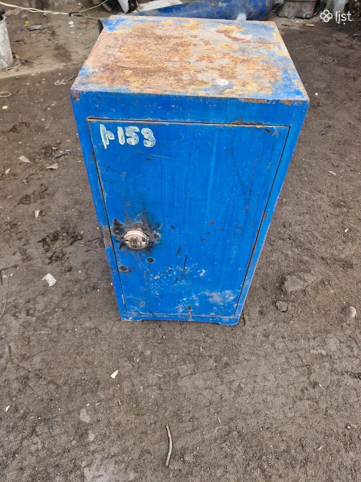 ՍԵՅՖ Сейф.Մետաղյա պահարան