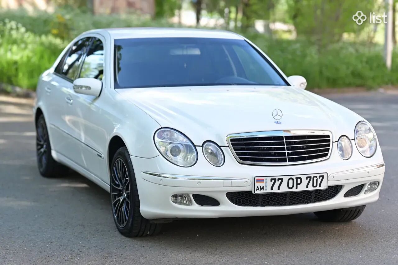 2002 Mercedes-Benz E-Class, 2.4L, gas