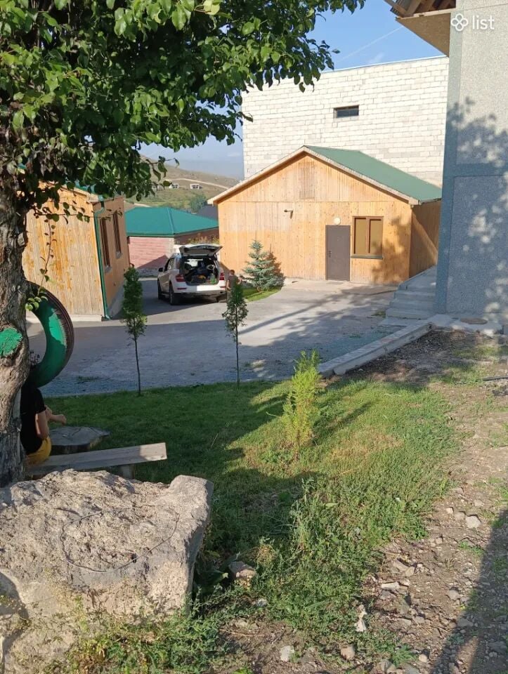 Ծաղկաձորում Օրավարձով ընտանեկան քոթեջներ