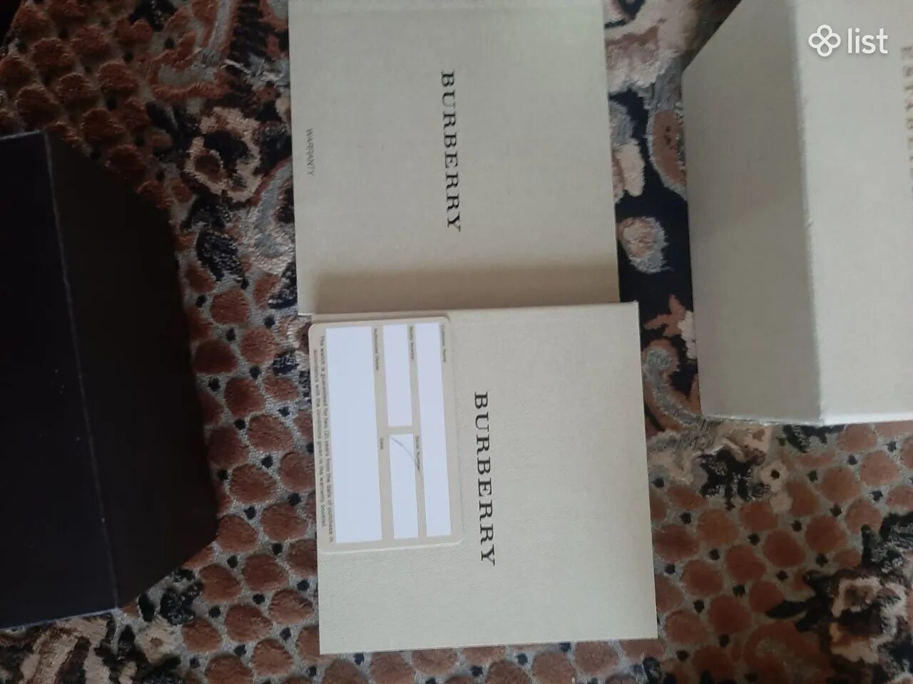 Օրիգինալ Burberry ժամացույց շքեղ և դասական