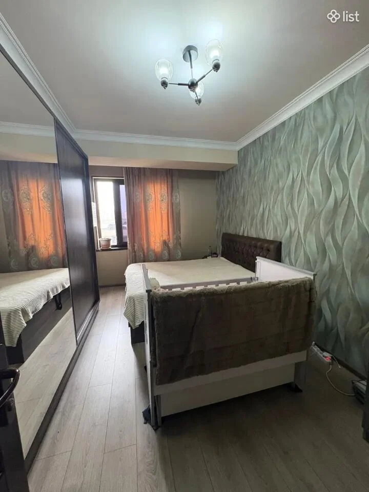 4 սենյականոց բնակարան Նազարբեկյան թաղամասում Աջափնյակում, 100 քմ, 6/14 հարկ