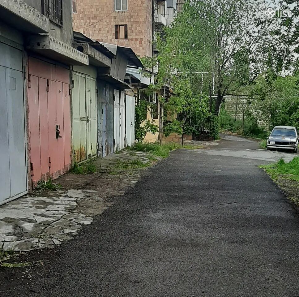 Ավտոտնակ Մոլդովական փողոցում Նոր Նորքում, 20 քմ