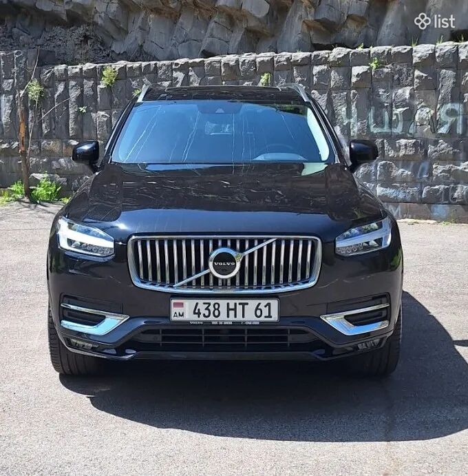 2022 Volvo XC90, 2.0L, all wheel drive