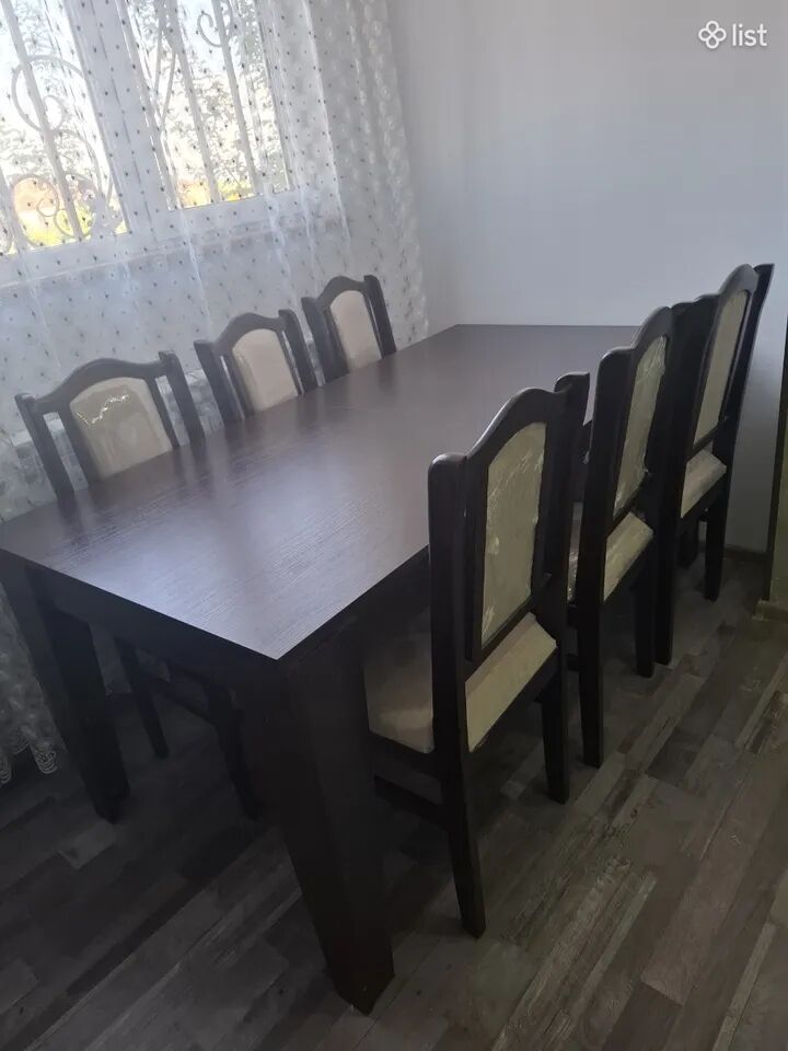 Սեղան մդֆ-ից, ուղղանկյուն