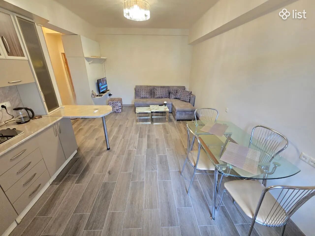 2 room apartment on Tumanyan Street in the center, 42 sq.m., 5/10 floor