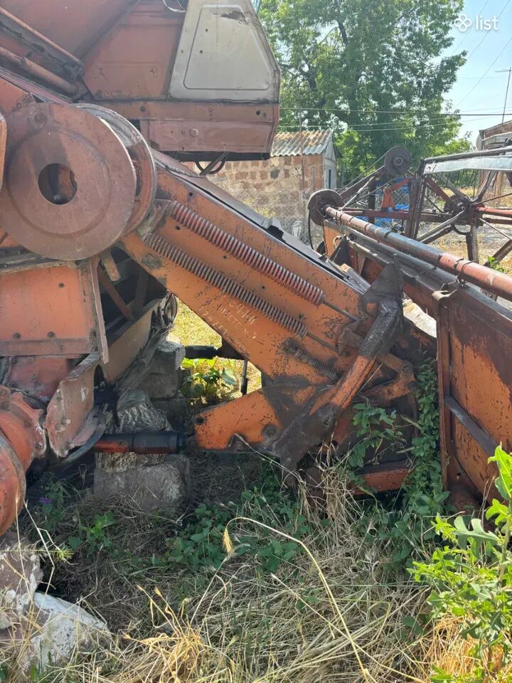Combine Harvester Other, 1983 y.