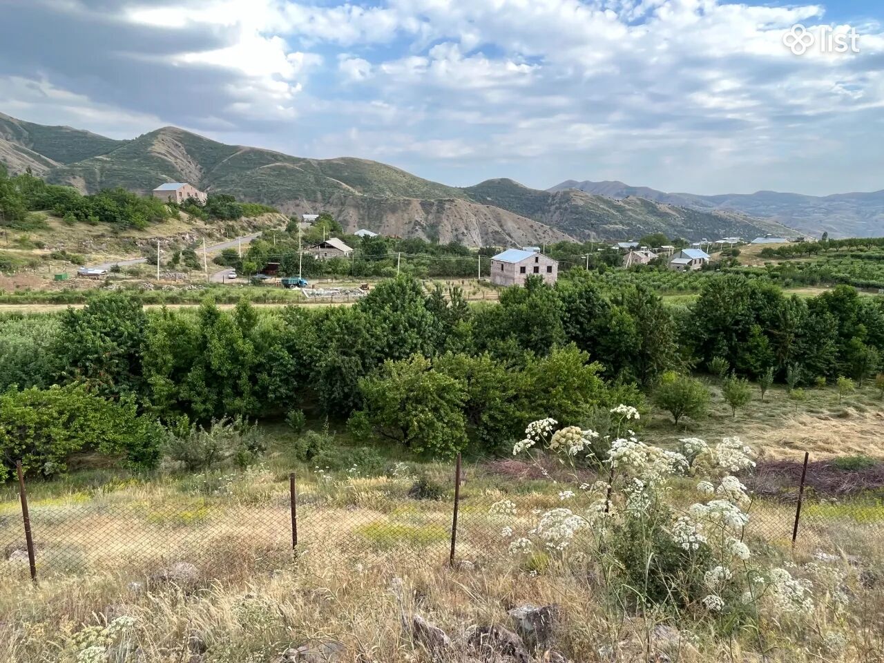 Հողատարածք բնակելի շինությունների համար 1-ին փողոցում Գողթում, 4,400 քմ