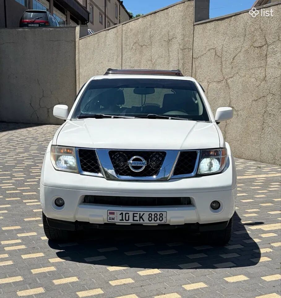 2006 Nissan Pathfinder, 4.0L, gas