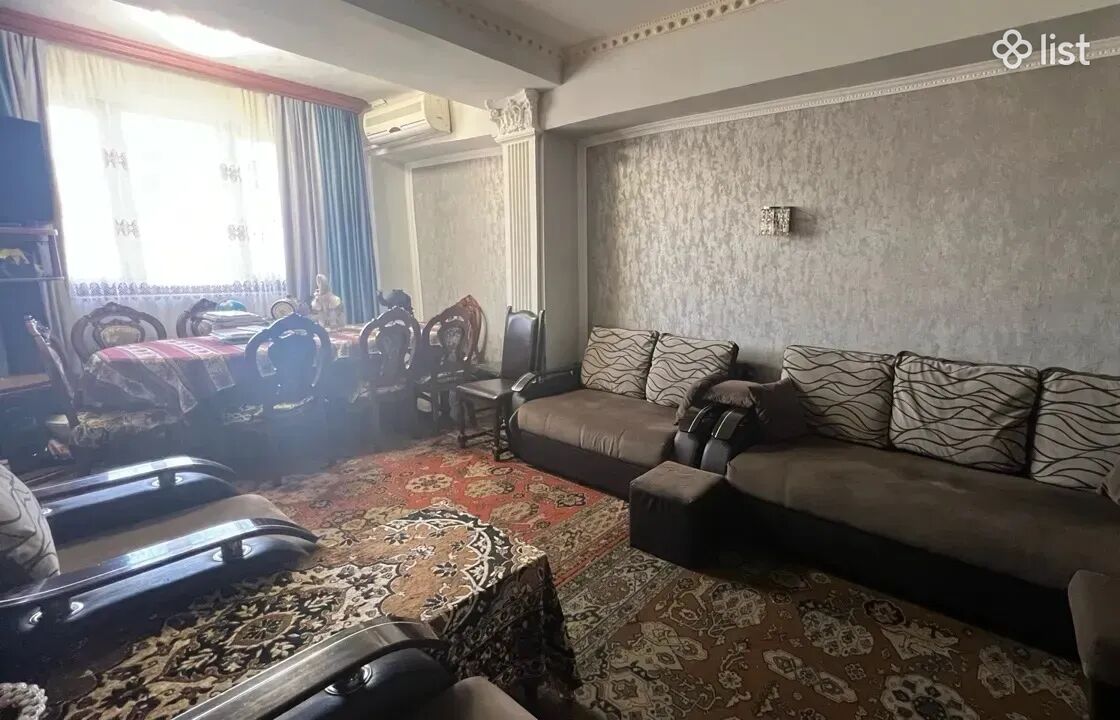 3 սենյականոց բնակարան Նար-Դոսի փողոցում կենտրոնում, 95 քմ