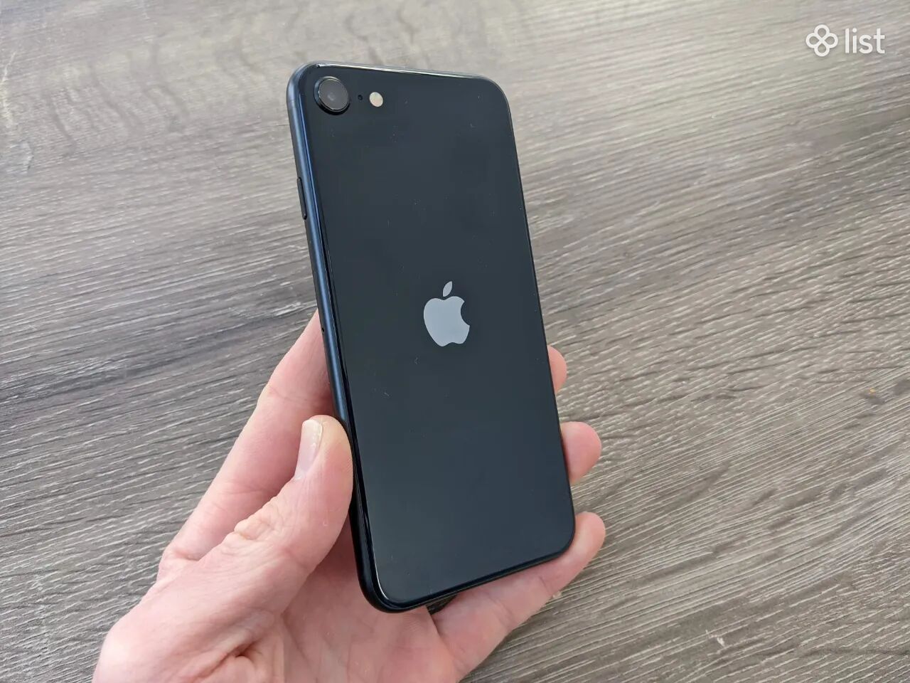 Apple iPhone SE (2022), 128 GB, սև
