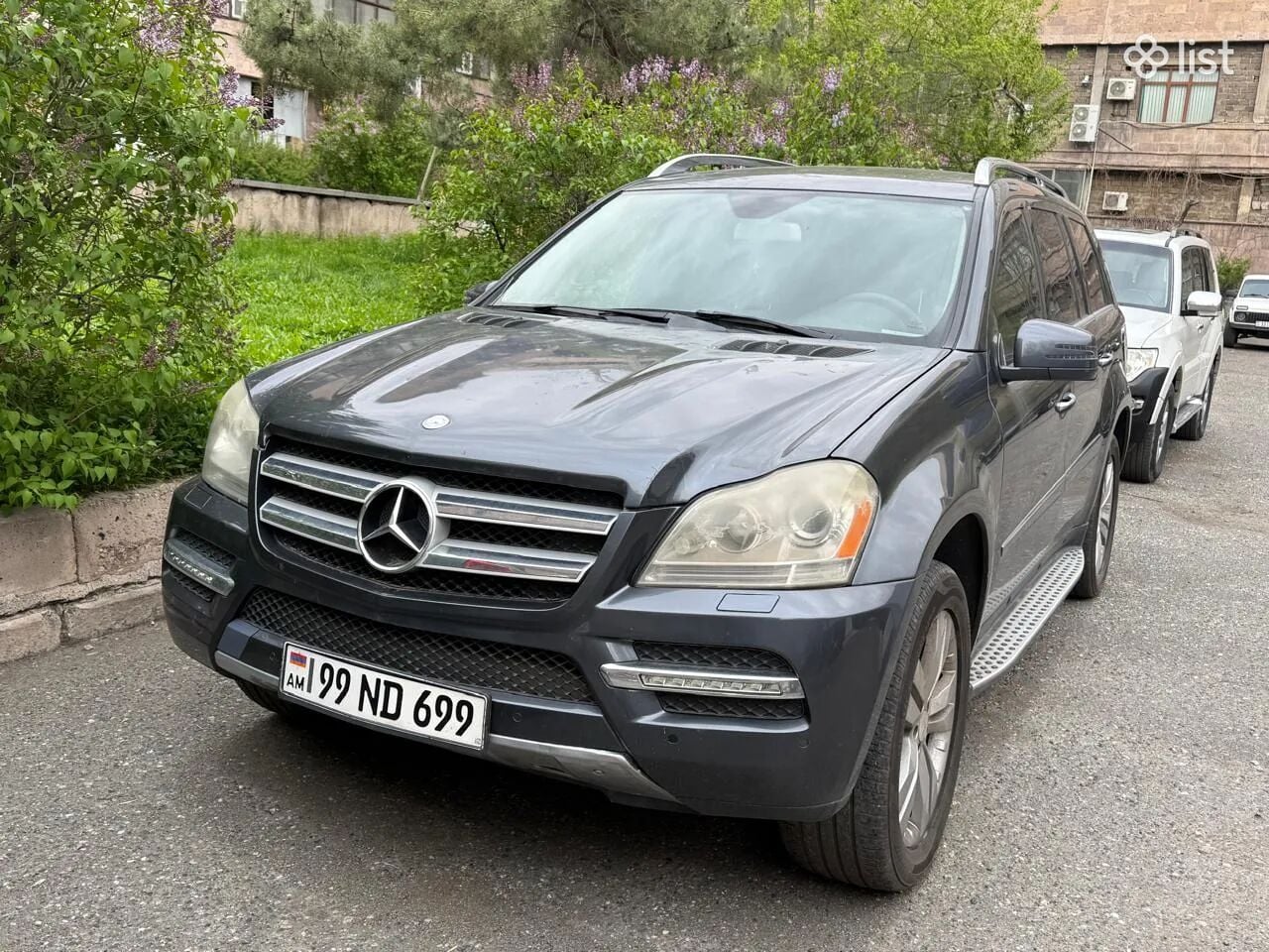 2011 Mercedes-Benz GL-Class, 4.6L, all wheel drive, gas