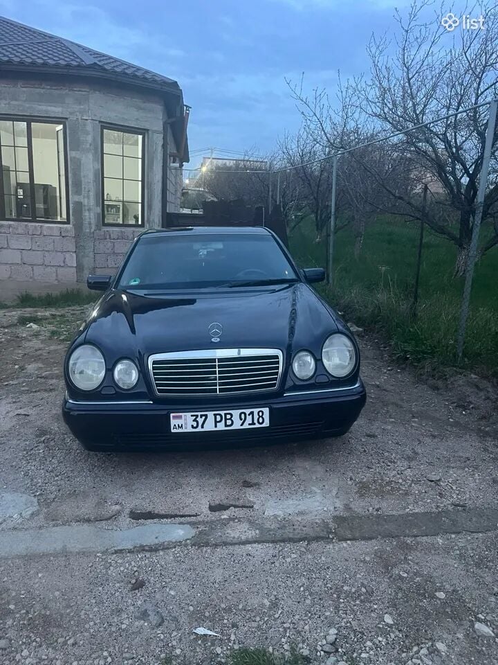 1996 Mercedes-Benz E-Class, 2.3L, gas