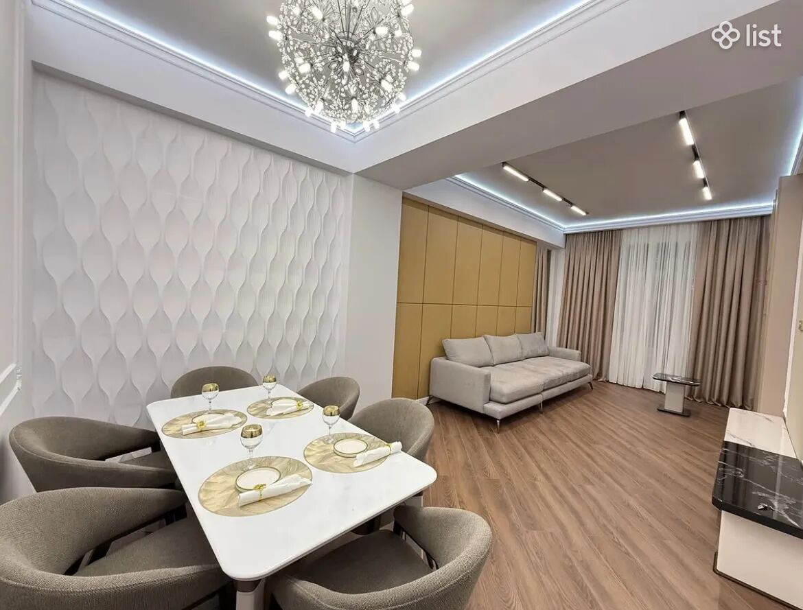 2 room apartment in a new building on Verin Antarayin Street in the center, 65 sq.m., 3/6 floor