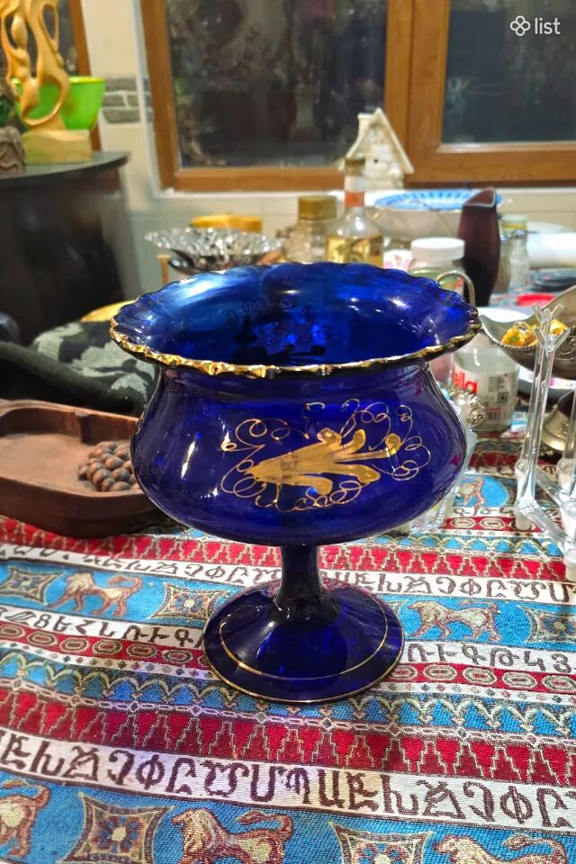 Кобальт.Ваза синее стекло с позолотой. Made in France